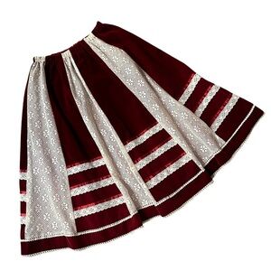 Vintage, 70s velvet cottage-core midi skirt, small/medium